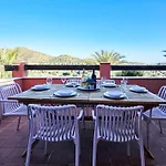 2 Bed Penthouse In La Reserva De Appartamento Marbella