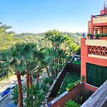2 Bed Penthouse In La Reserva De * Marbella