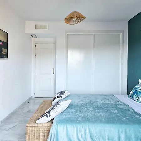 2 Bed Penthouse In La Reserva De * Marbella